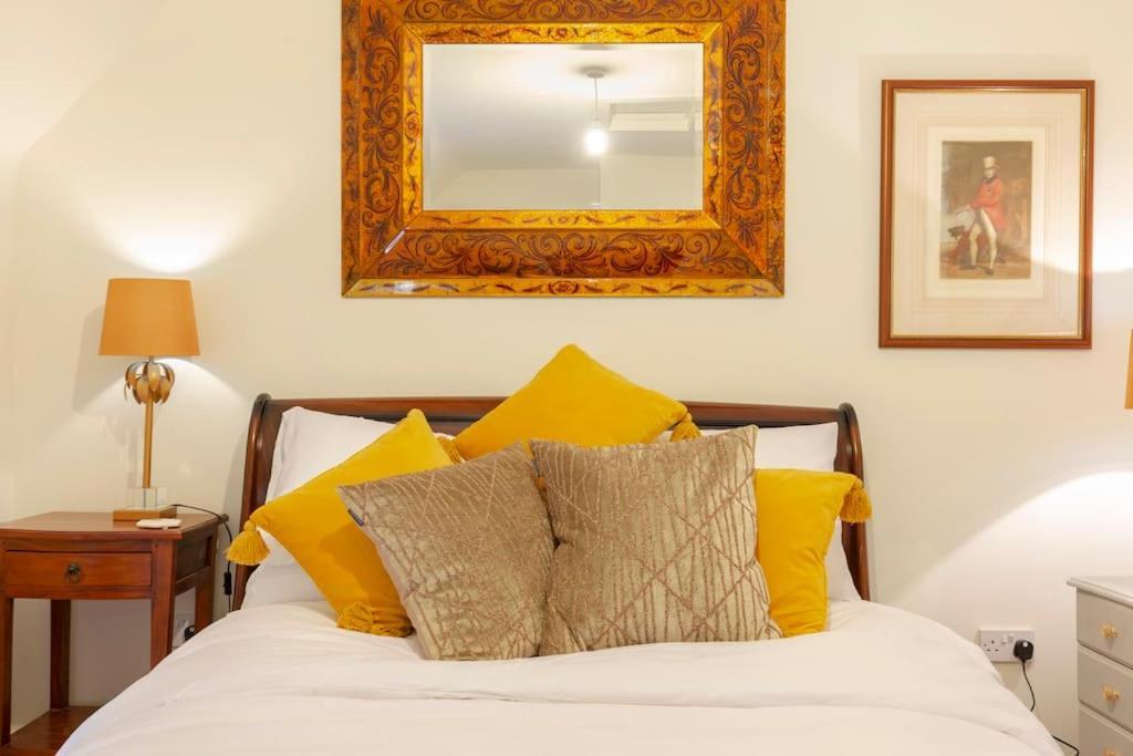 Dorney Windsor Legoland 5 Star Stay For Upto 14 Guests Extérieur photo