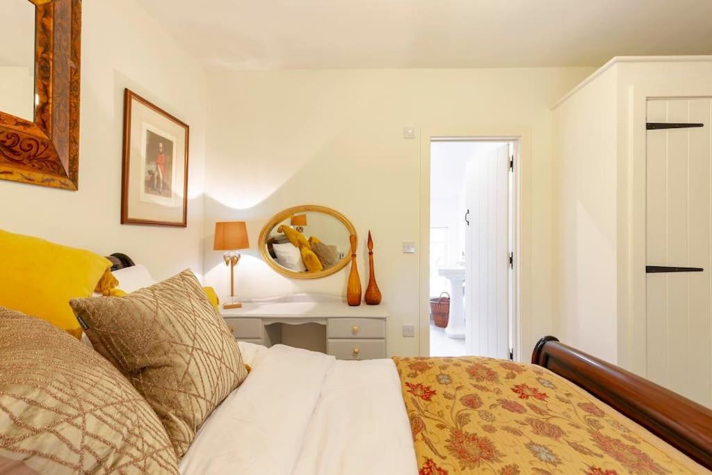 Dorney Windsor Legoland 5 Star Stay For Upto 14 Guests Extérieur photo