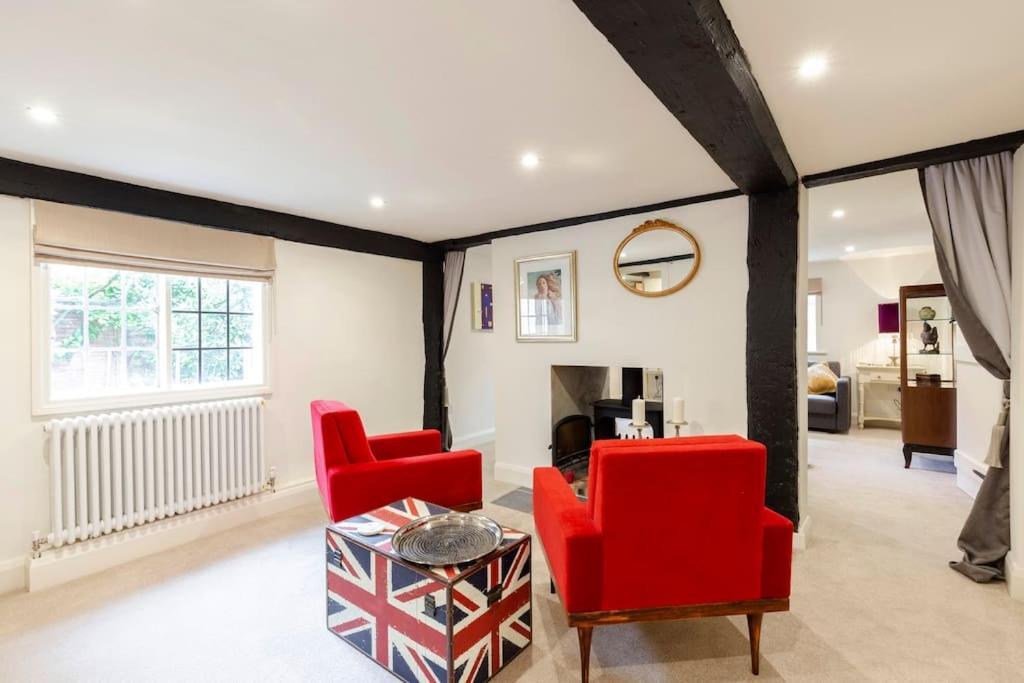 Dorney Windsor Legoland 5 Star Stay For Upto 14 Guests Extérieur photo